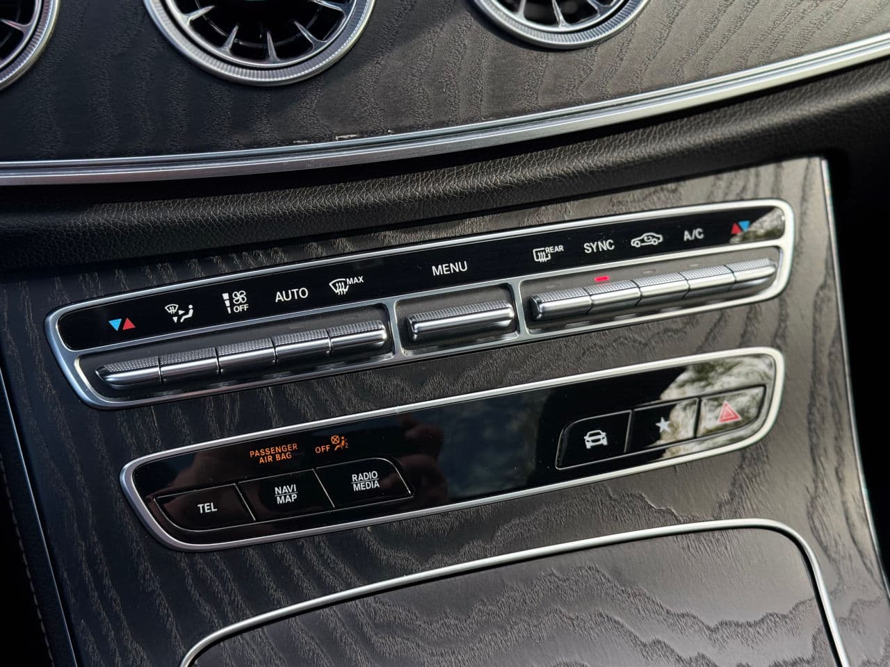 Mercedes E 300 2021 — Миниатюра 17
