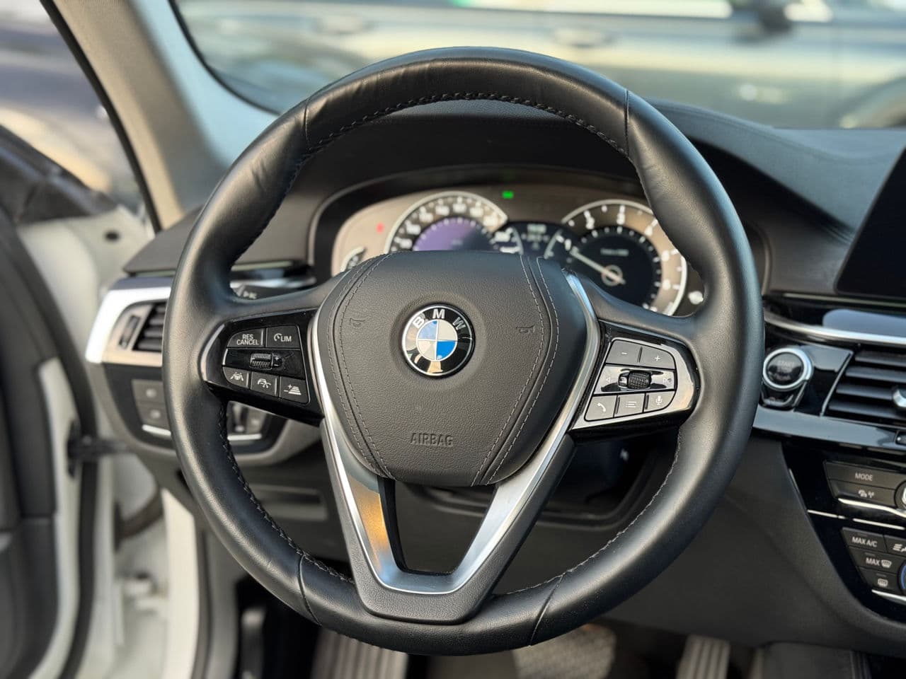 BMW 530 2019 — Миниатюра 7
