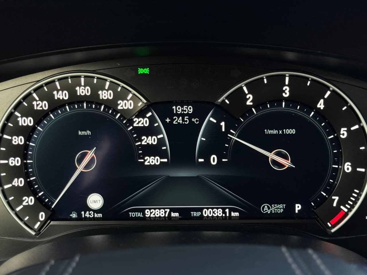 BMW 530 2019 — Миниатюра 8