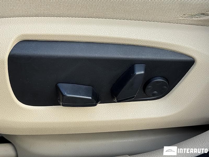 BMW 520 2013 — Миниатюра 19