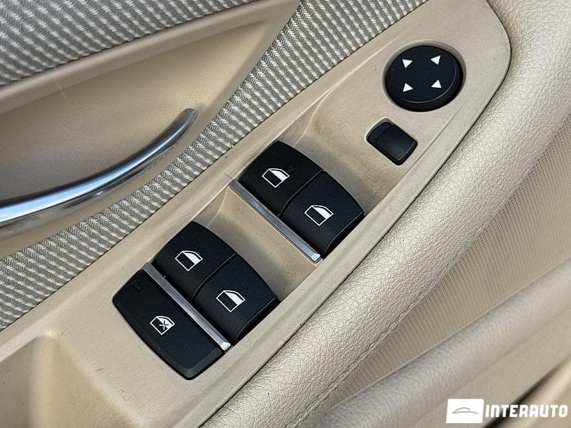 BMW 520 2013 — Миниатюра 17