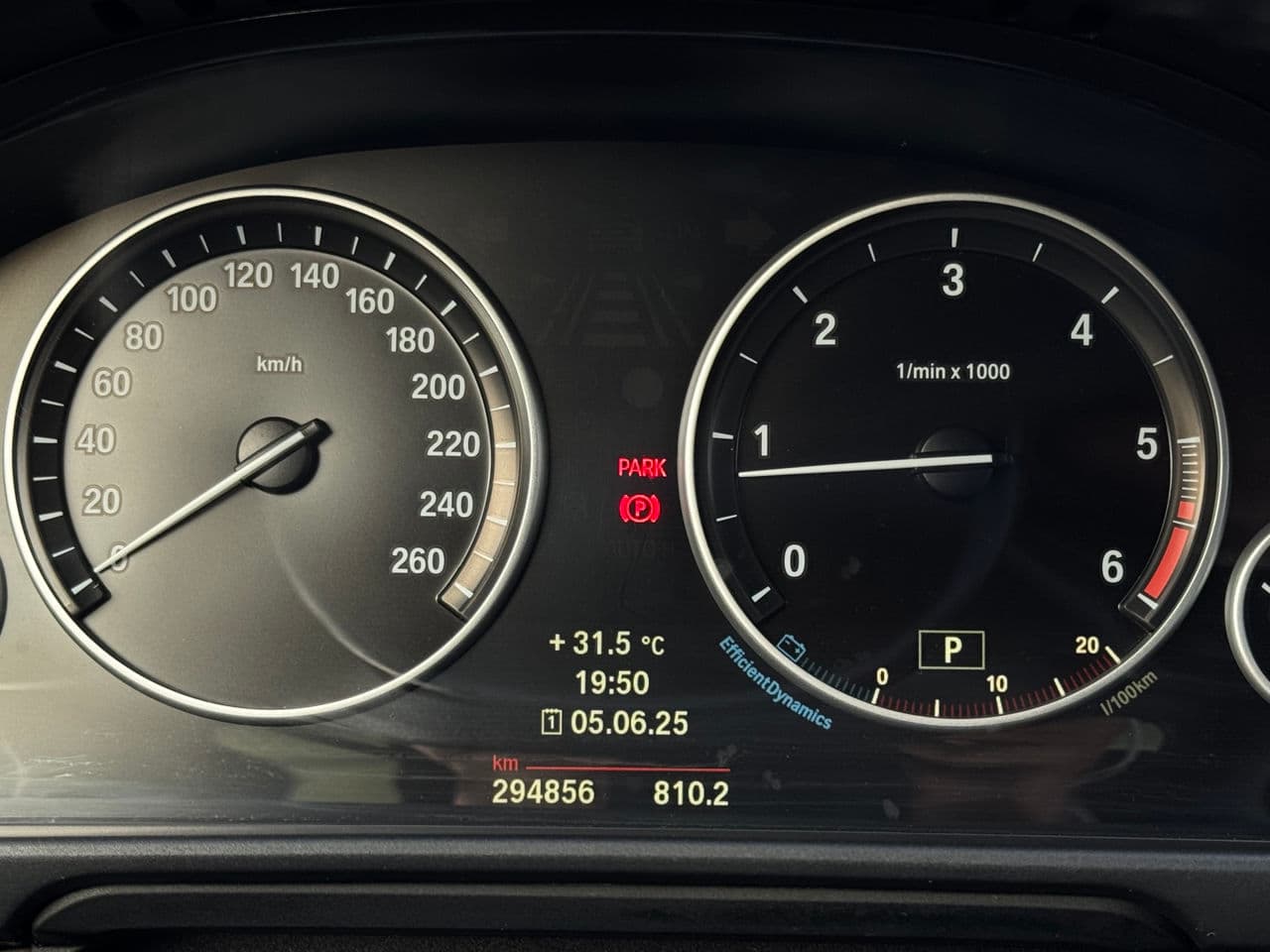 BMW 520 2013 — Миниатюра 8