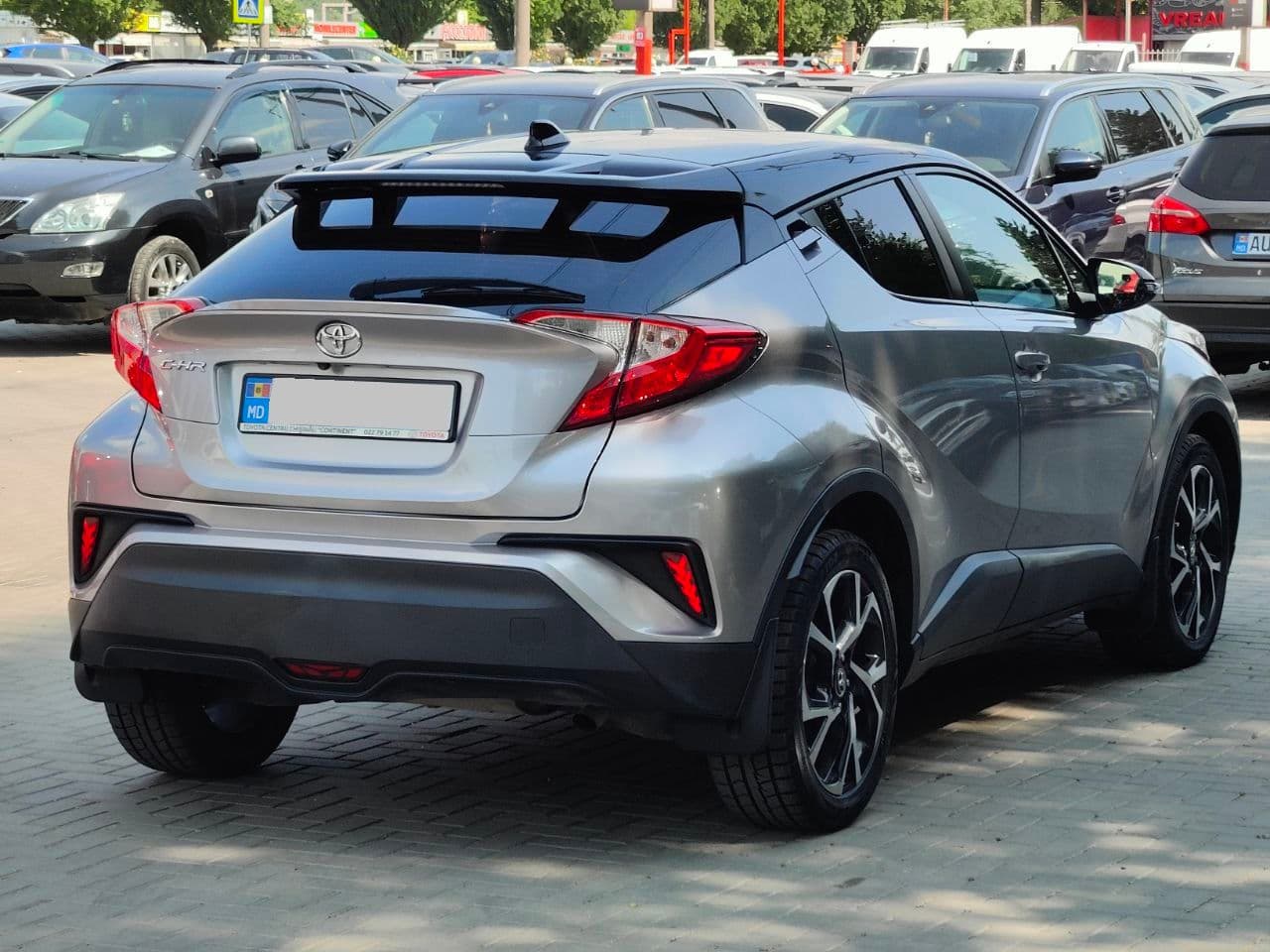 Toyota C-HR 2018 — Миниатюра 2