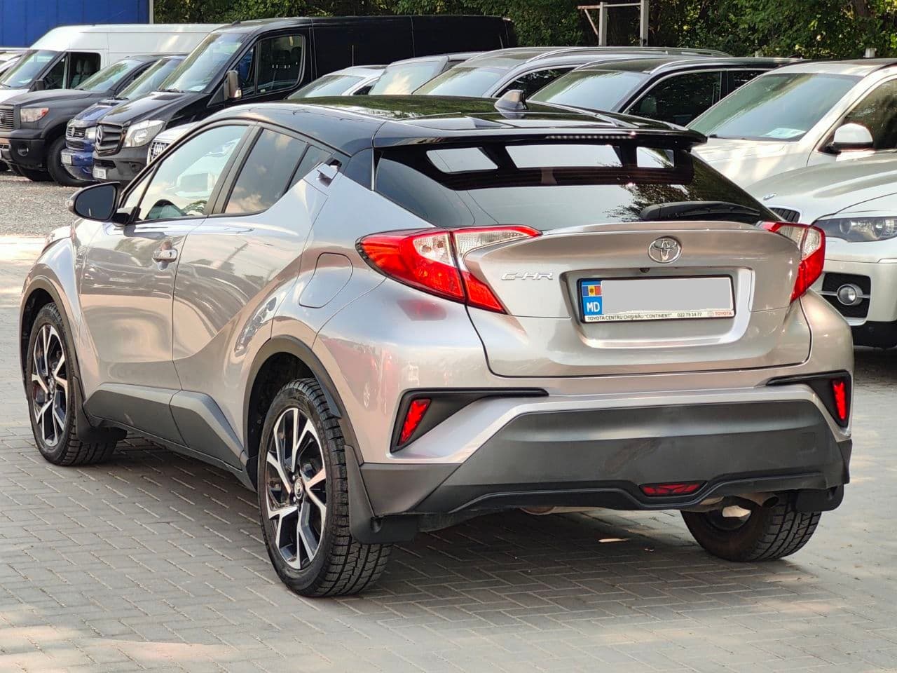 Toyota C-HR 2018 — Миниатюра 4