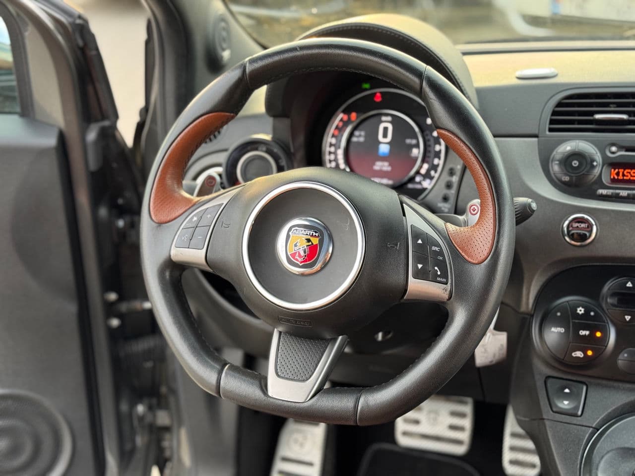 Fiat 500 Abarth 2014 — Миниатюра 7
