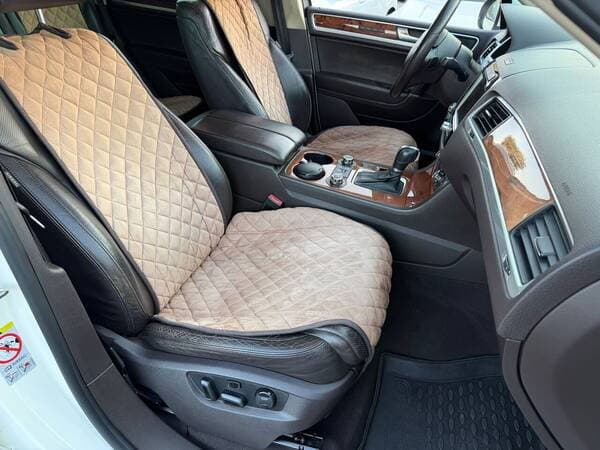 2010 Volkswagen Touareg — Miniatură 7