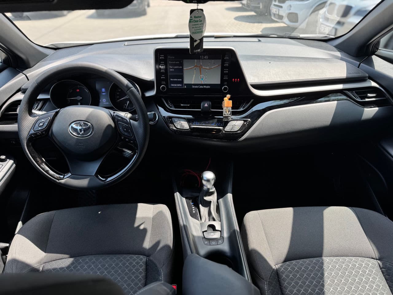 Toyota C-HR 2020 — Миниатюра 15