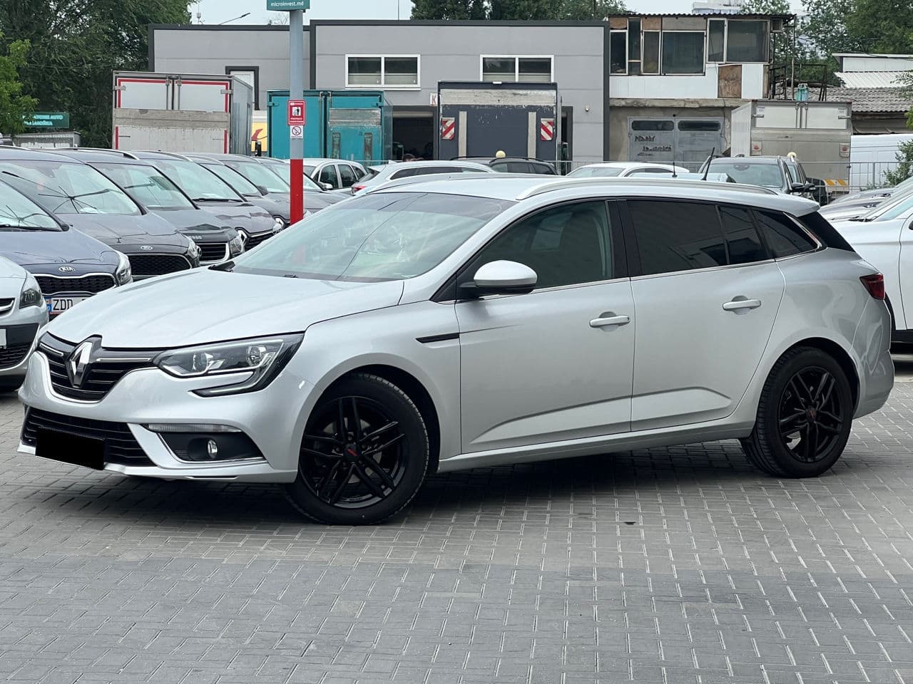 Renault Megane 2018 — Миниатюра 3