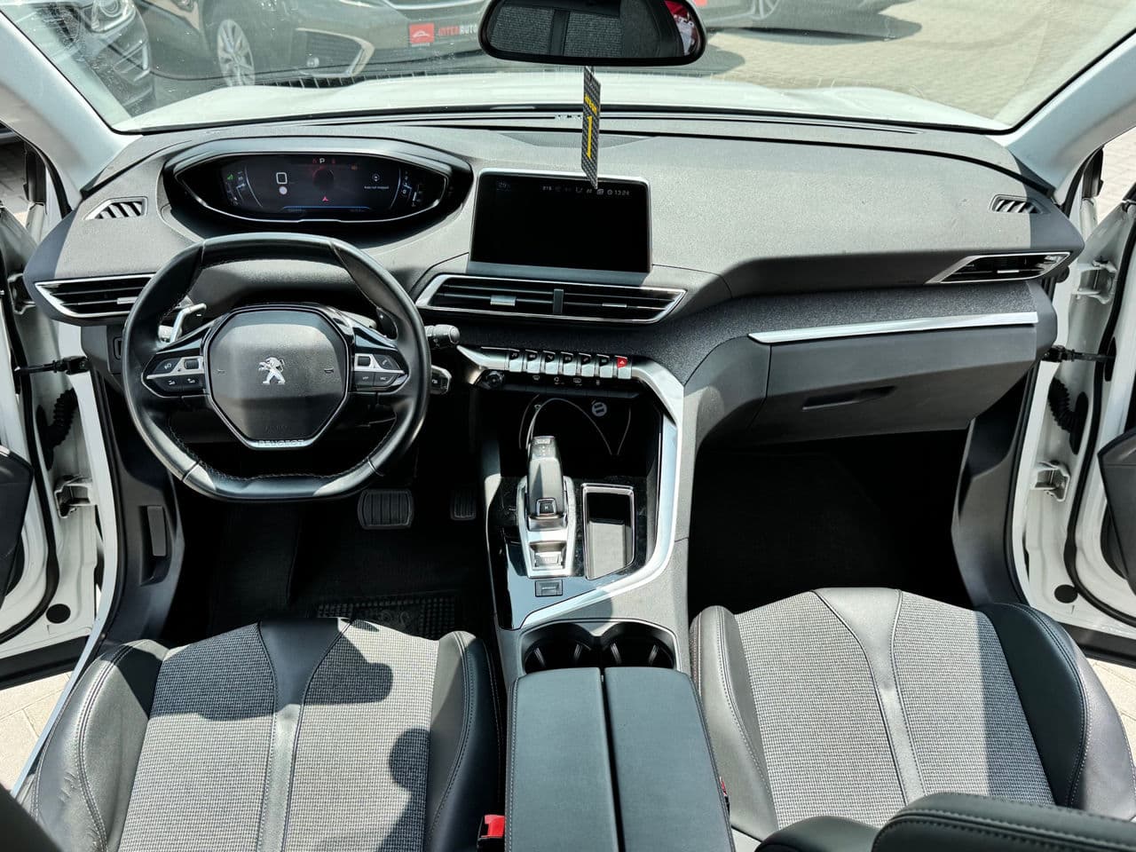 Peugeot 3008 2019 — Миниатюра 6