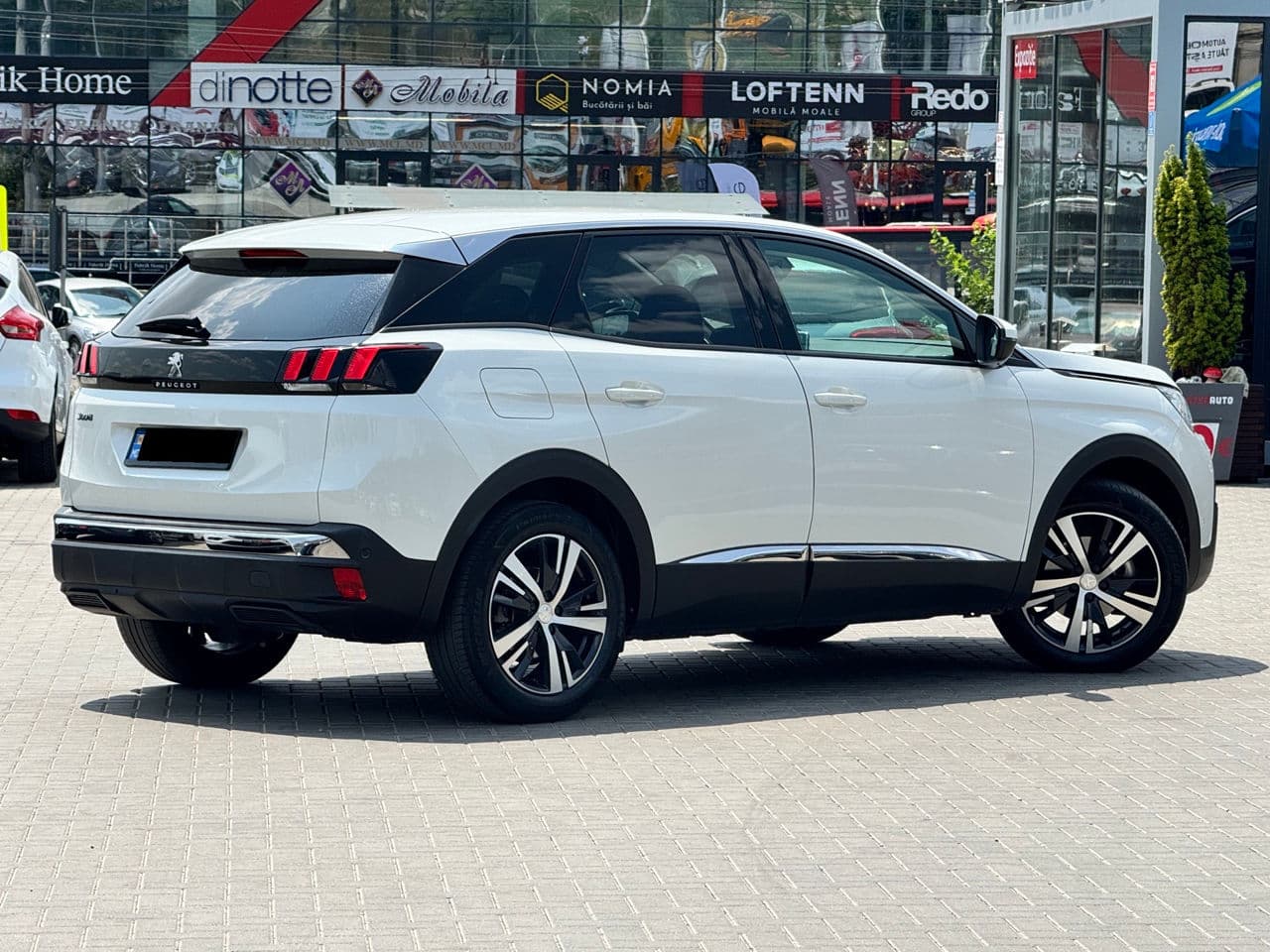 Peugeot 3008 2019 — Миниатюра 3