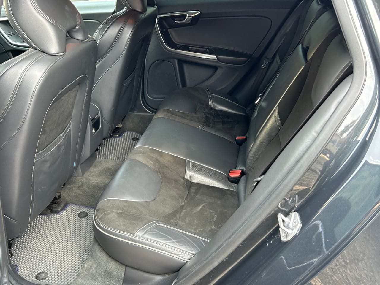 Volvo V 60 2015 — Миниатюра 16
