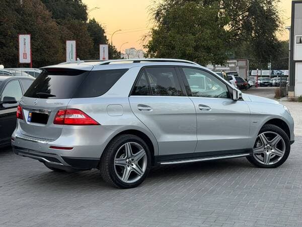 Mercedes ML 350 2012 — Миниатюра 3