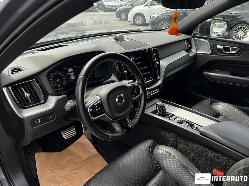 Volvo XC 60 2021 — Миниатюра 8