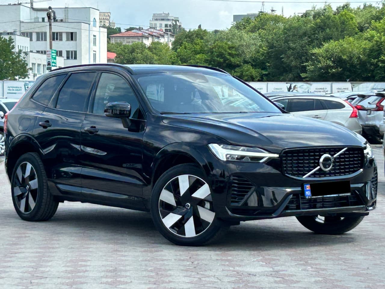 Volvo XC 60 2024 — Миниатюра 4