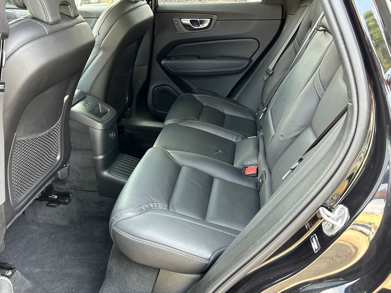 Volvo XC 60 2024 — Миниатюра 19