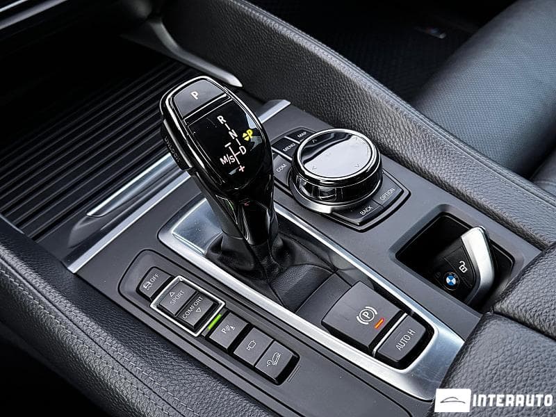 2017 BMW X6 3.0D — Miniatură 16