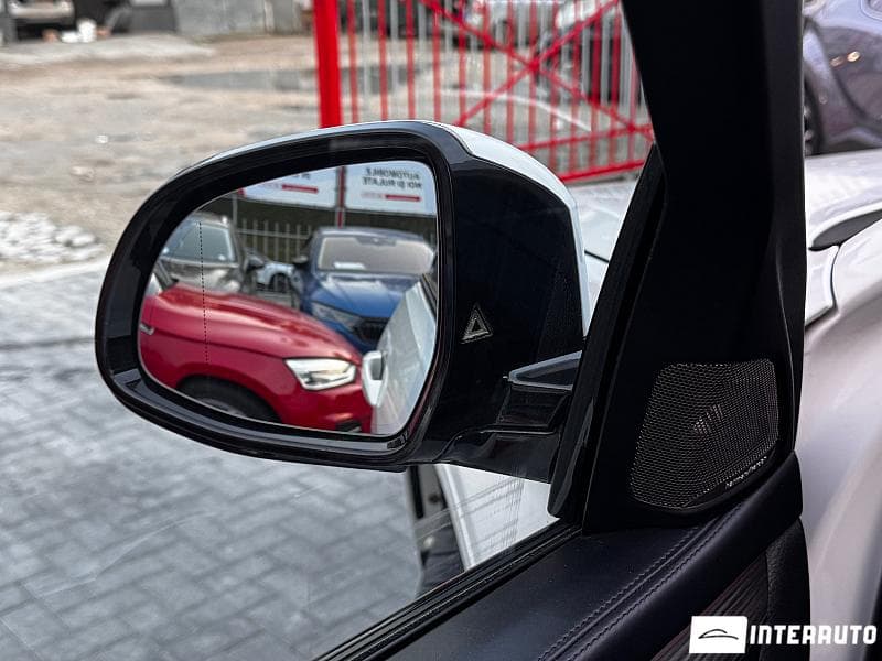 2017 BMW X6 3.0D — Miniatură 23