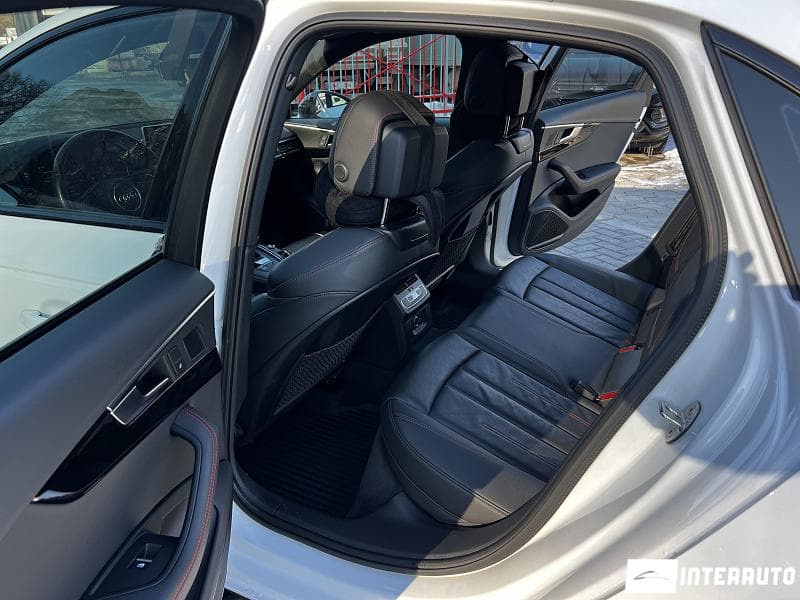 Audi A4 2018 — Миниатюра 9