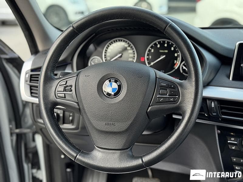 2017 BMW X5 4.0e — Miniatură 6