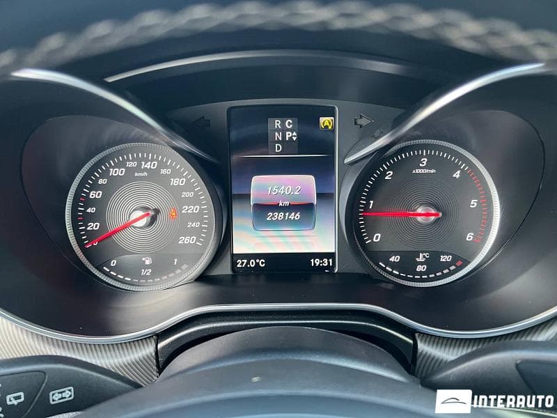 Mercedes V 250 2017 — Миниатюра 10