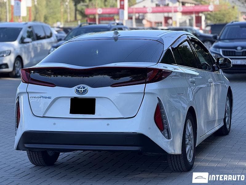 Toyota Prius 2017 — Миниатюра 4