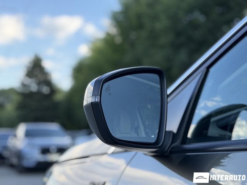 Peugeot 3008 2018 — Миниатюра 6