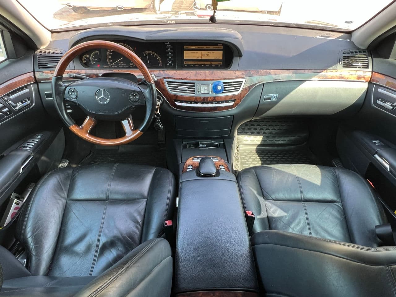 Mercedes S 320 2008 — Миниатюра 7