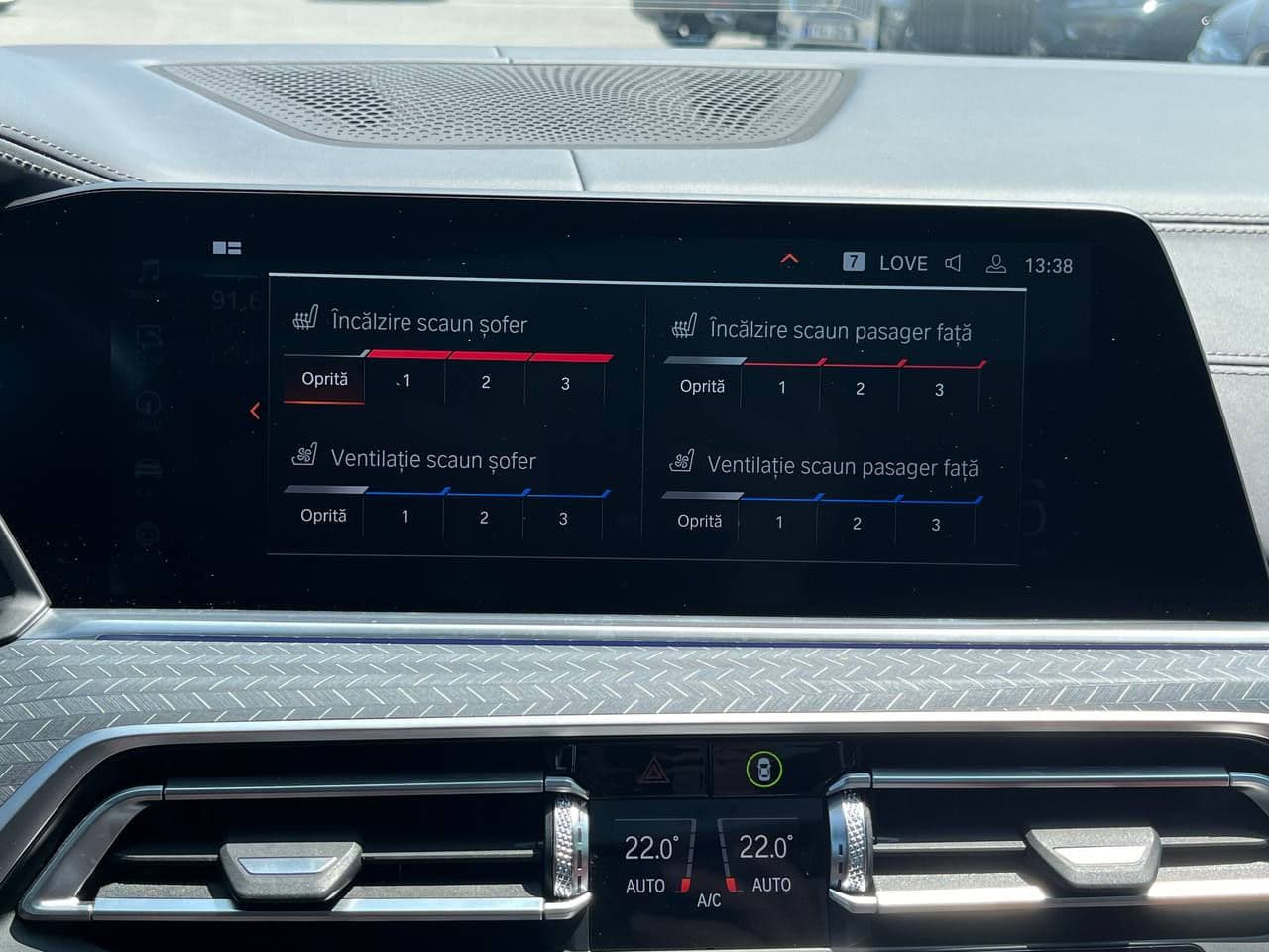 BMW X6 4.0i 2019 — Миниатюра 14