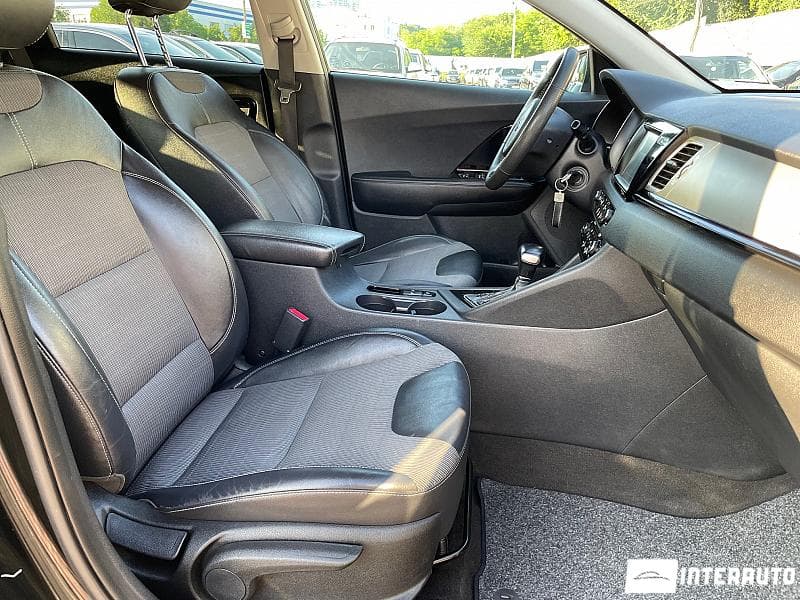 Kia Niro 2016 — Миниатюра 14