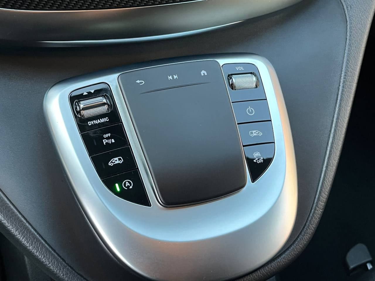 Mercedes V 300 2020 — Миниатюра 13