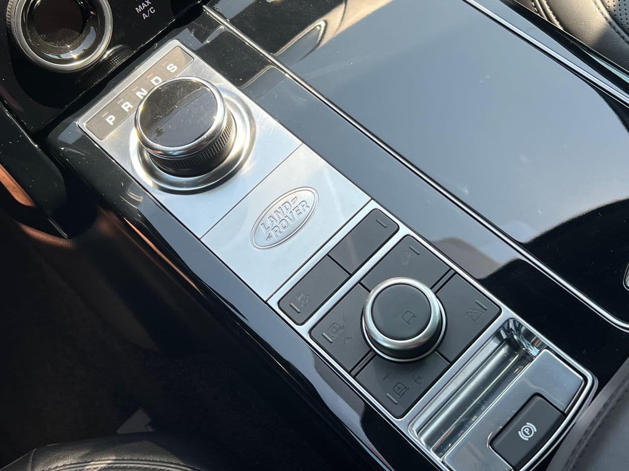 Land Rover Range Rover Vogue 2020 — Миниатюра 13