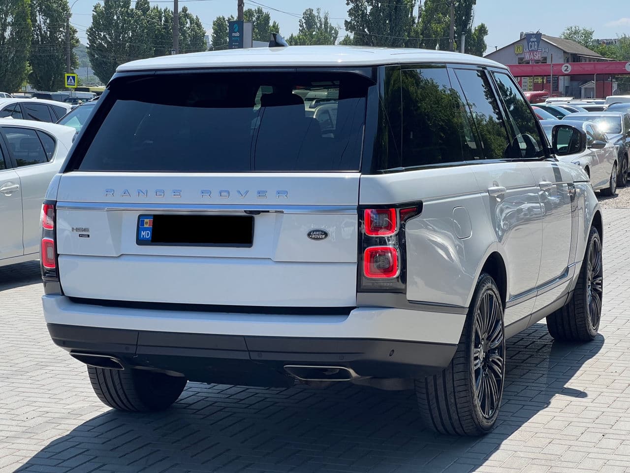Land Rover Range Rover Vogue 2020 — Миниатюра 2