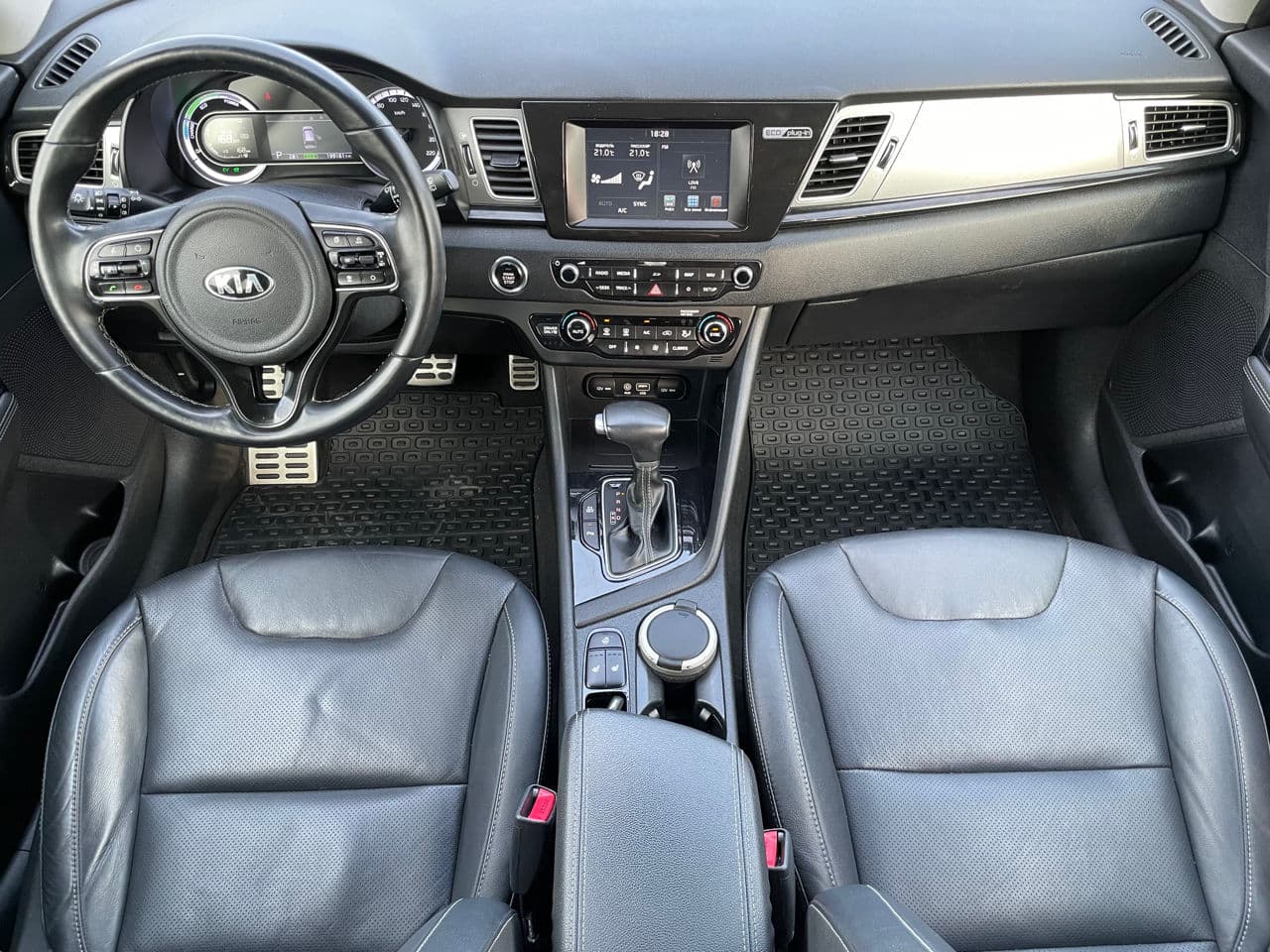 Kia Niro 2018 — Миниатюра 8