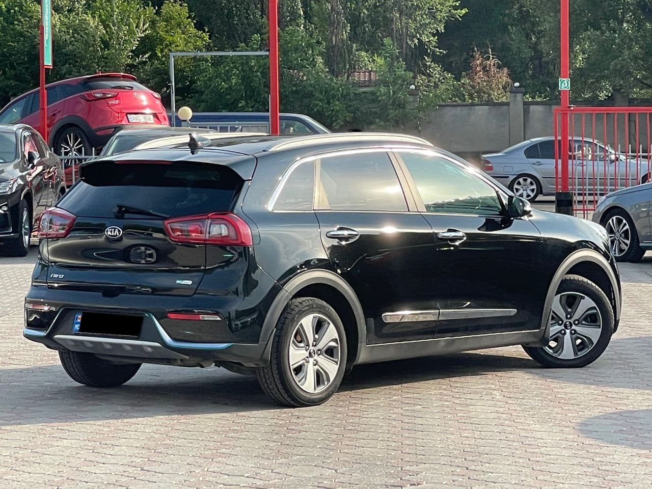 Kia Niro 2018 — Миниатюра 3