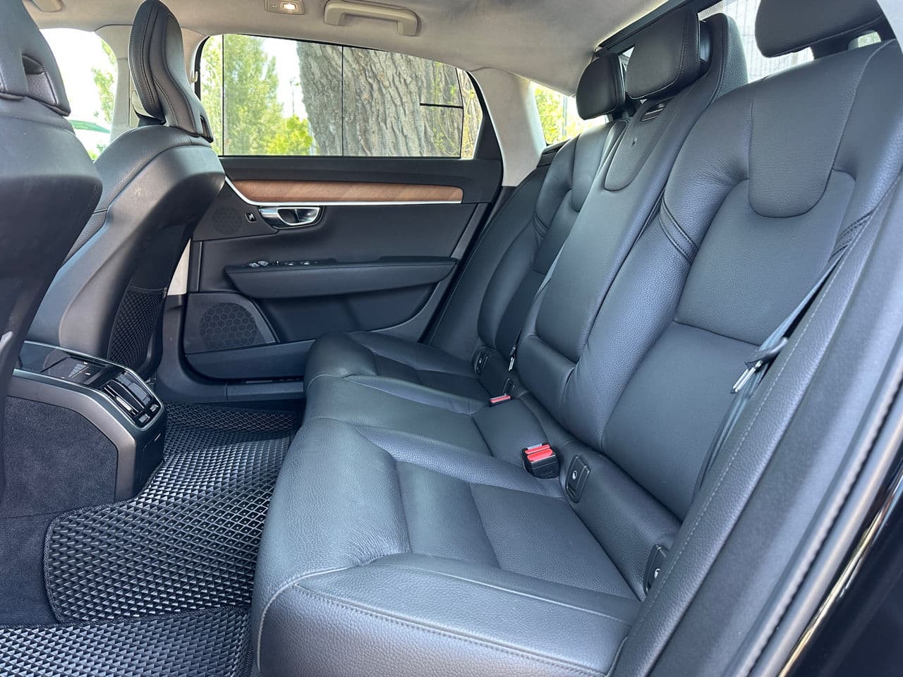 Volvo S 90 2021 — Миниатюра 21