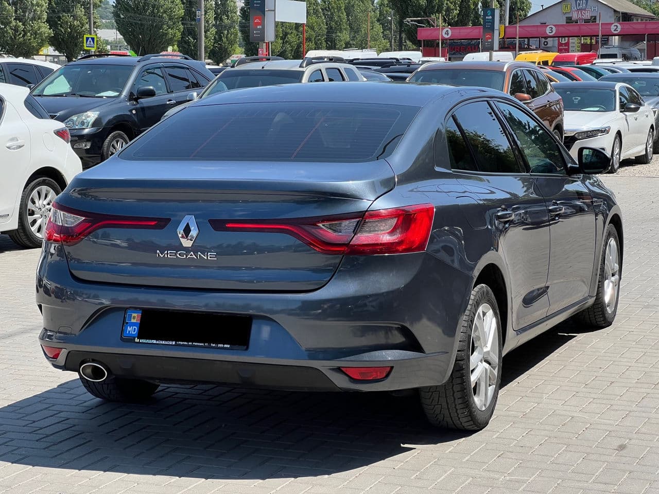 Renault Megane 2019 — Миниатюра 2