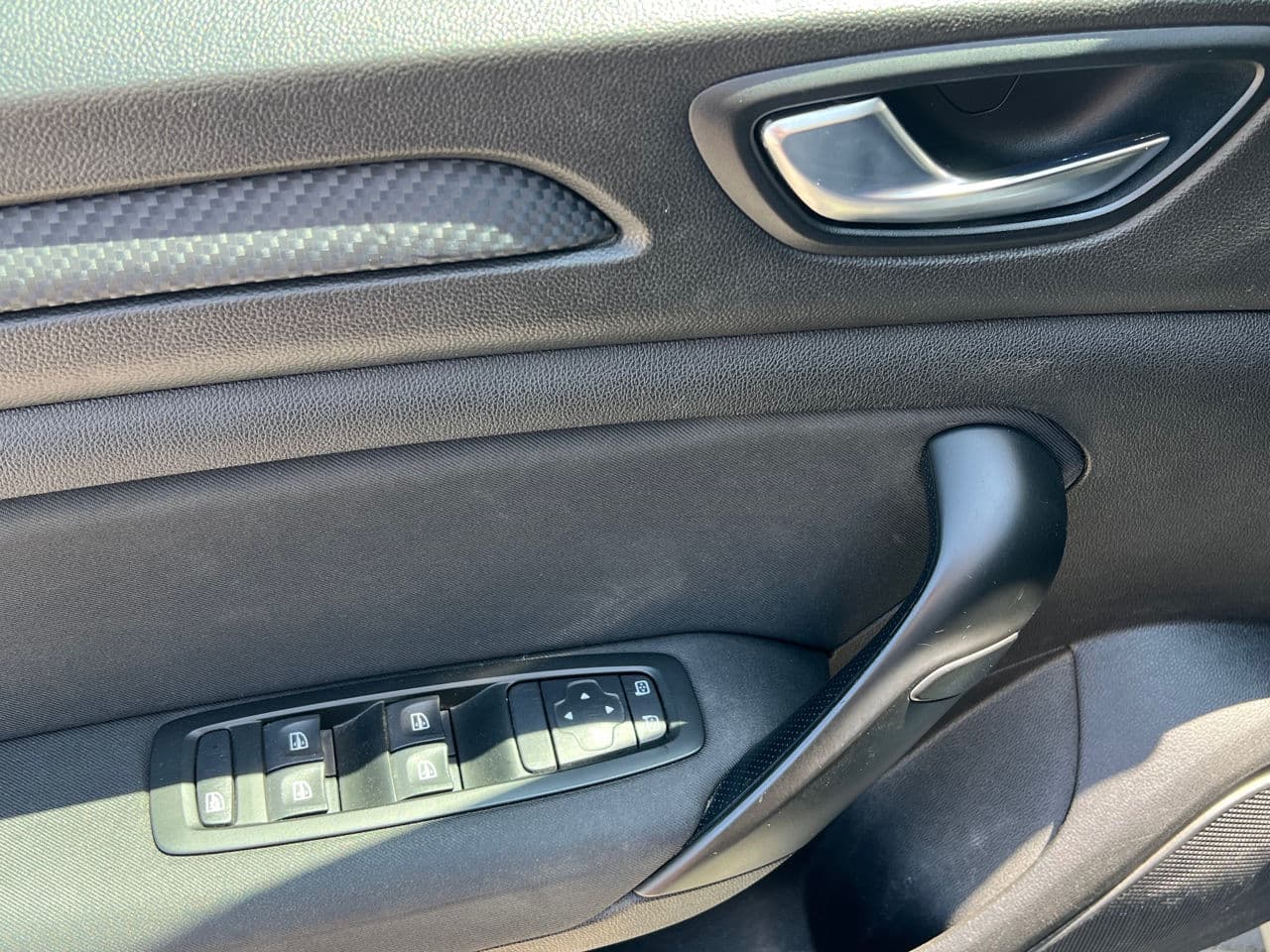 Renault Megane 2019 — Миниатюра 5
