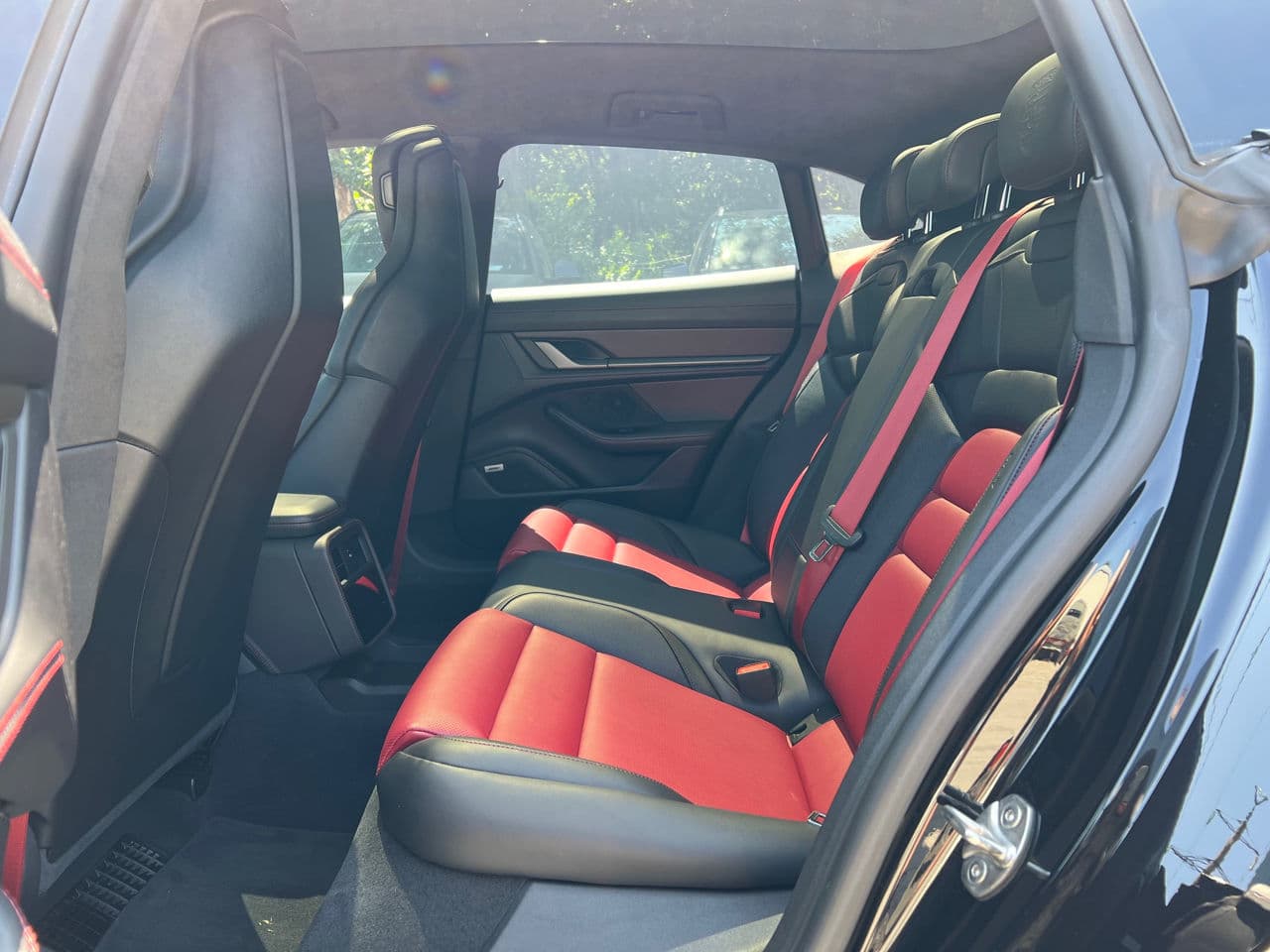 Porsche Taycan 4S 2021 — Миниатюра 19