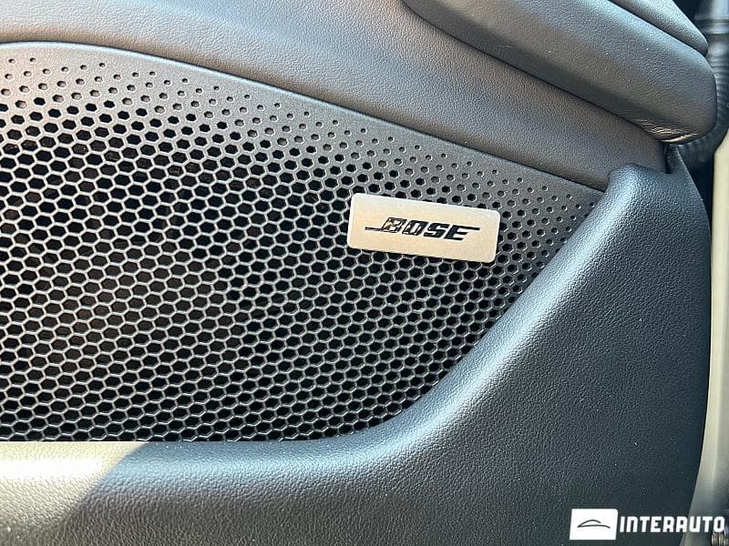 Porsche Taycan 4S 2021 — Миниатюра 7