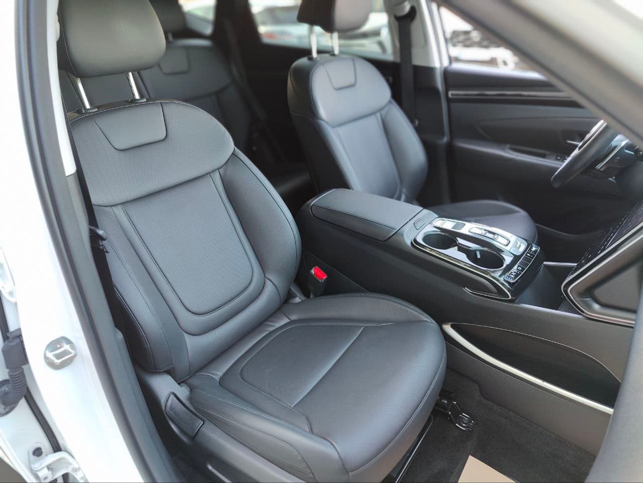 Hyundai Tucson 2021 — Миниатюра 8