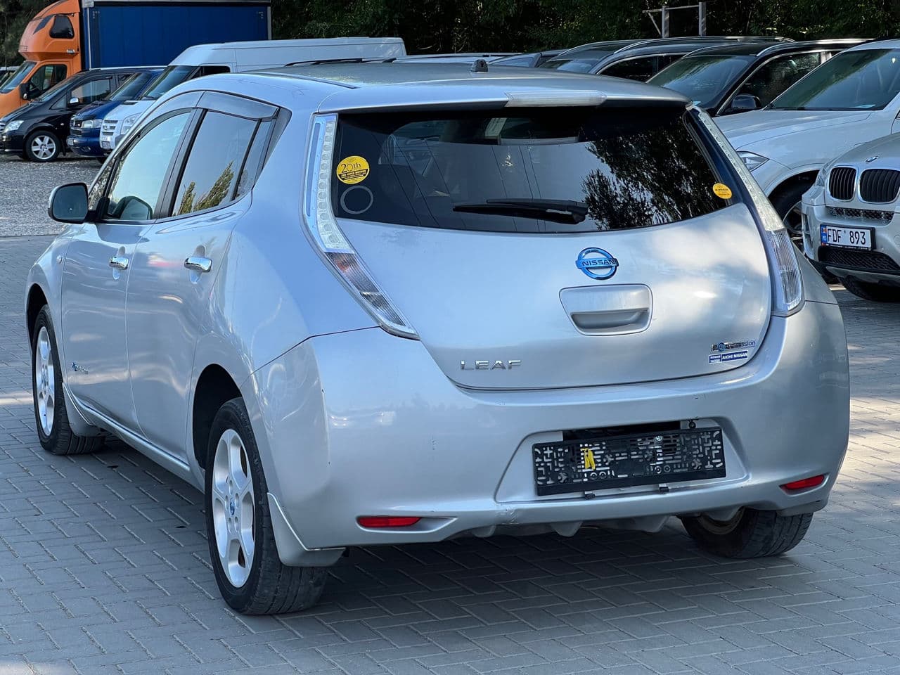 Nissan Leaf 2011 — Миниатюра 4