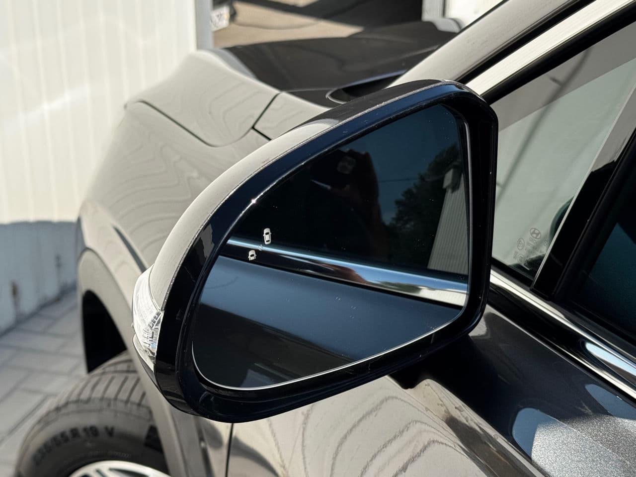 Hyundai Santa Fe 2019 — Миниатюра 23