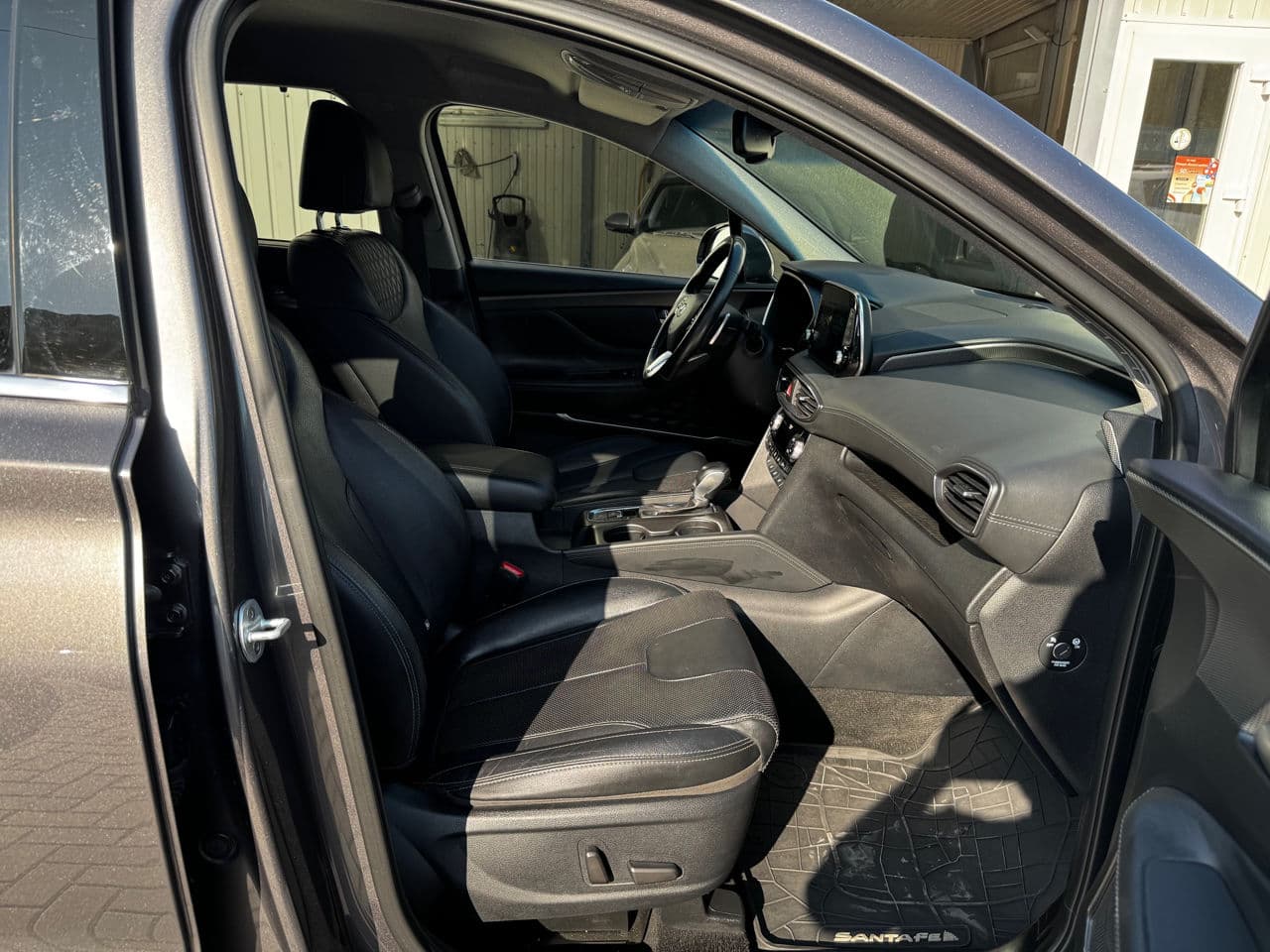 Hyundai Santa Fe 2019 — Миниатюра 5