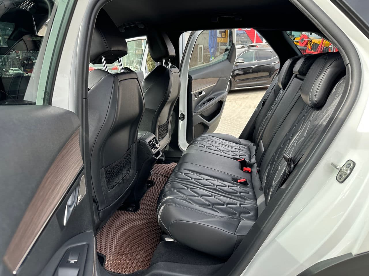 Peugeot 3008 2022 — Миниатюра 14