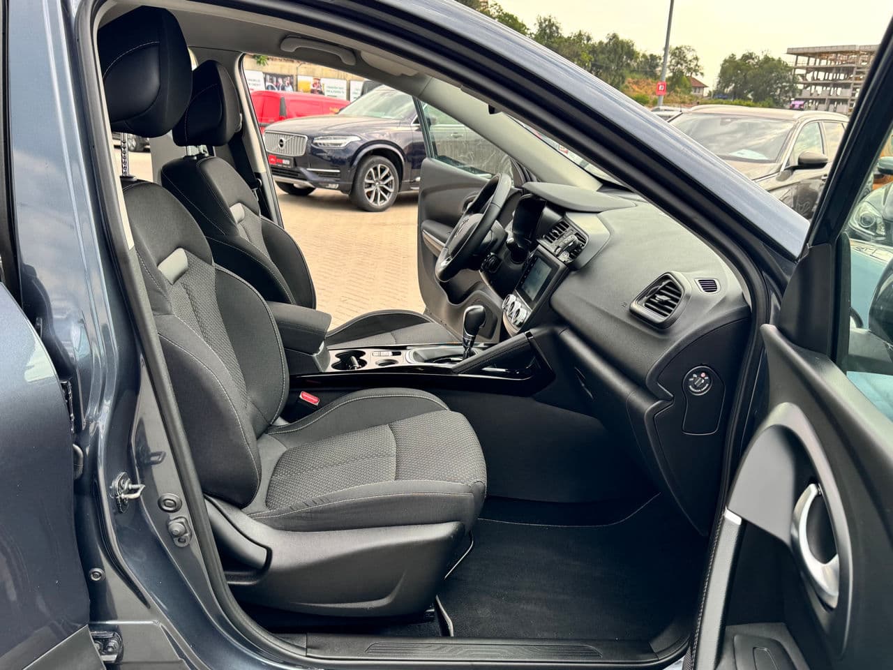 Renault Kadjar 2022 — Миниатюра 14