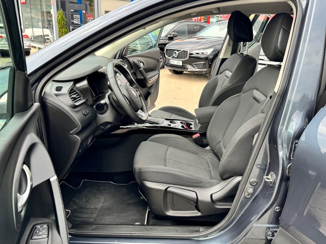 Renault Kadjar 2022 — Миниатюра 5