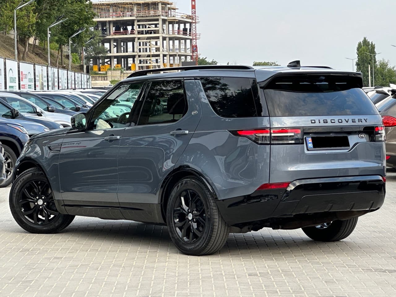 Land Rover Discovery 2019 — Миниатюра 4