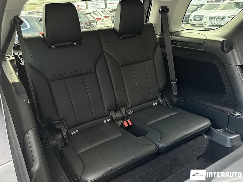 Land Rover Discovery 2019 — Миниатюра 14