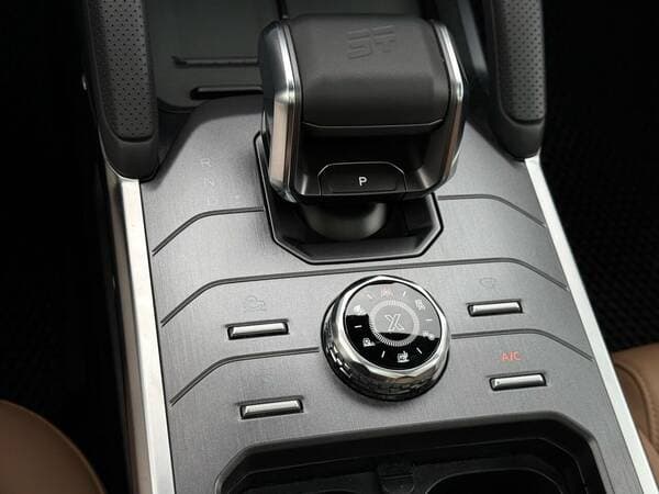 2024 Jetour T2 — Miniatură 12