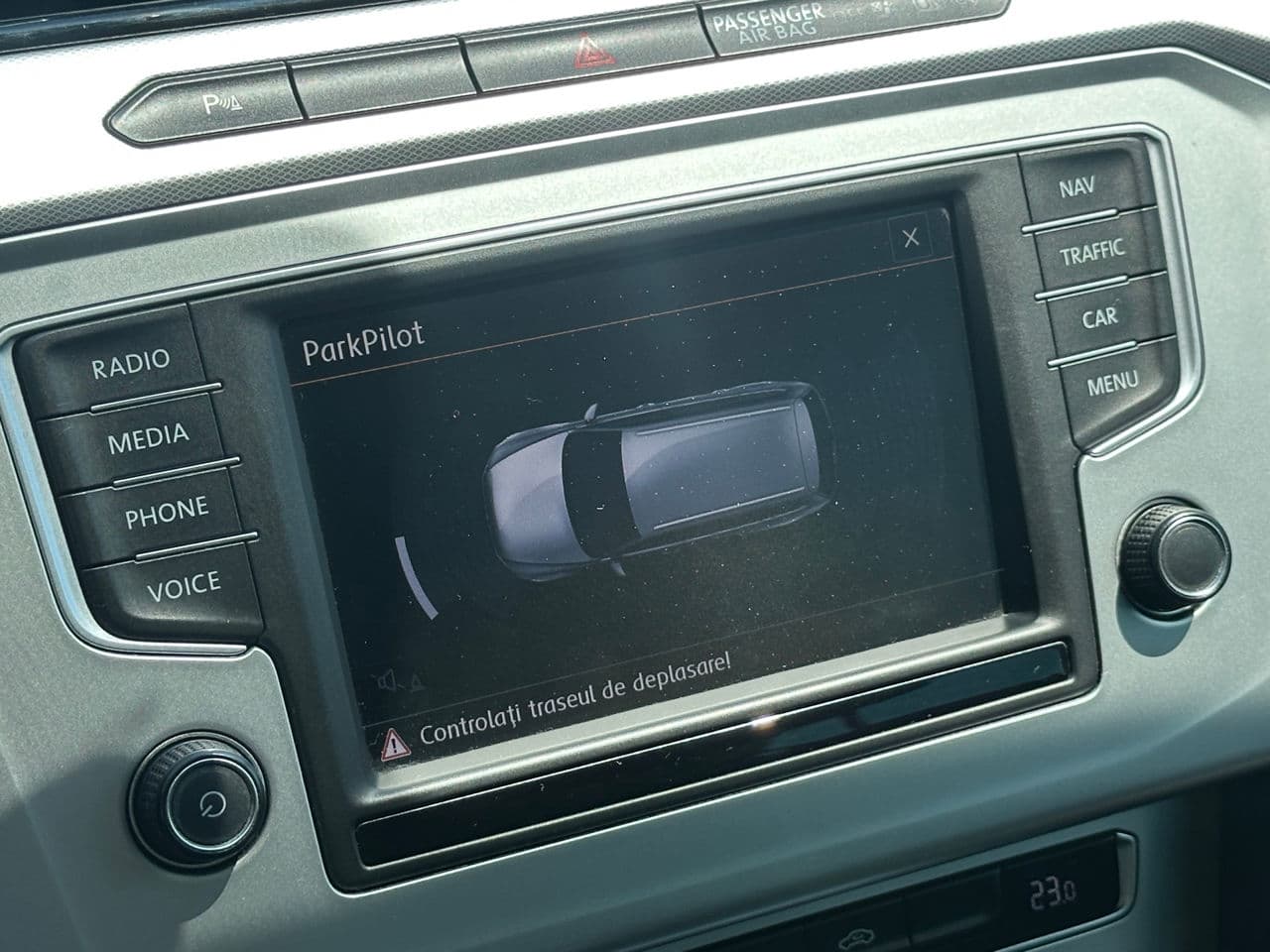 Volkswagen Passat 2016 — Миниатюра 10